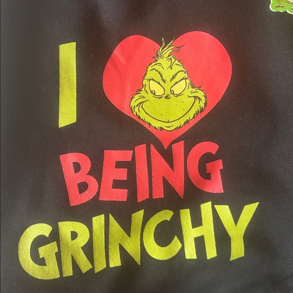 Grinch Pet Hoodie NWT, size medium , I ❤️ Being Grinchy 
Black and Red - Picture 2 of 10